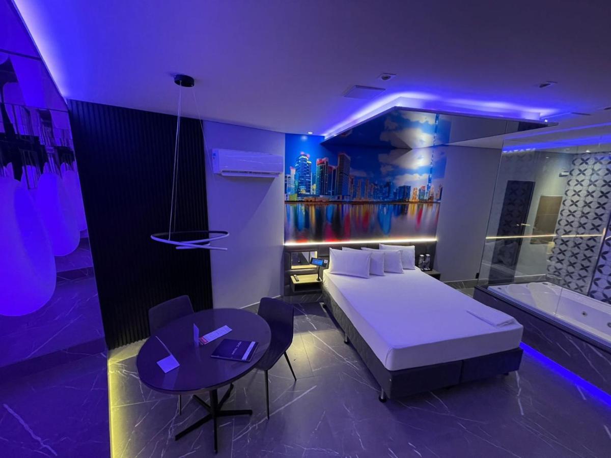 בלו הוריזונטה Motel Dubai Bh (Adults Only) מראה חיצוני תמונה