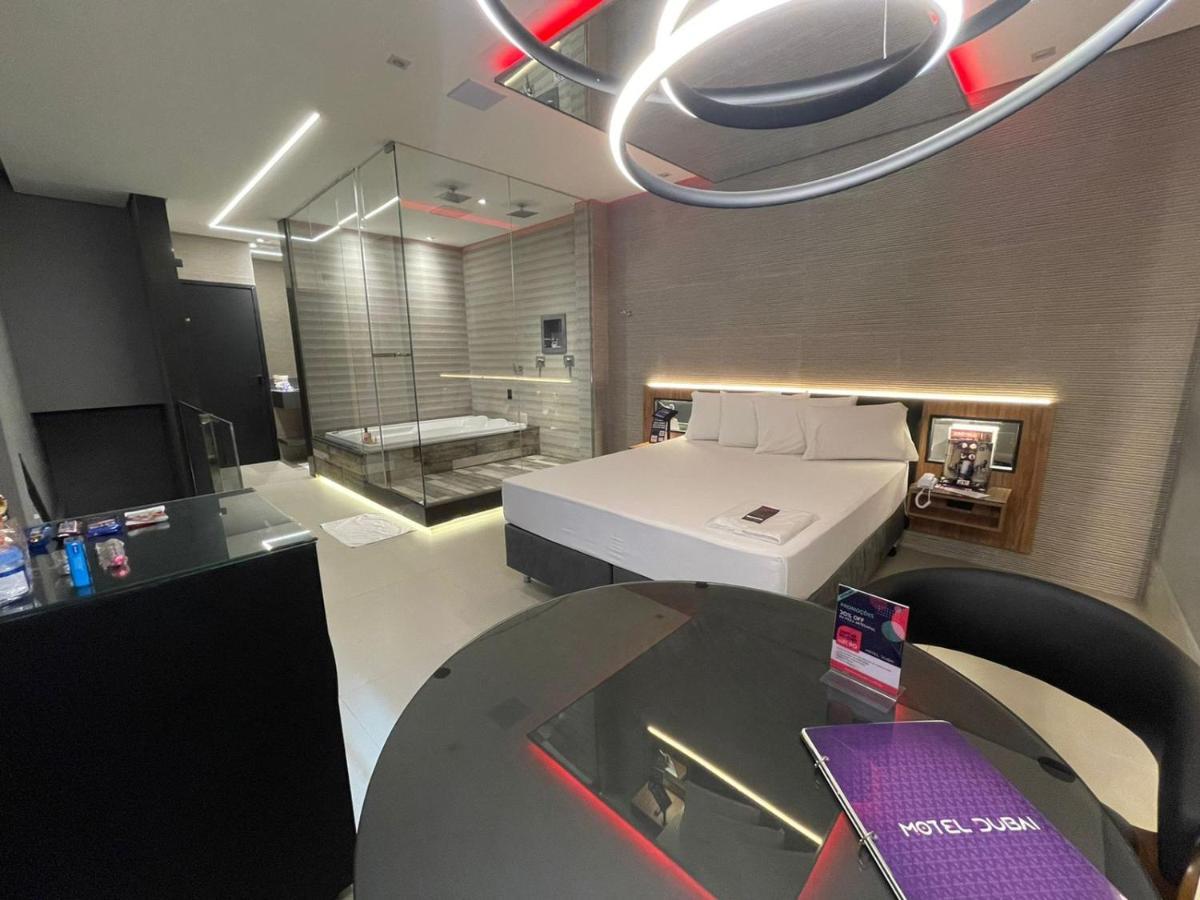 בלו הוריזונטה Motel Dubai Bh (Adults Only) מראה חיצוני תמונה