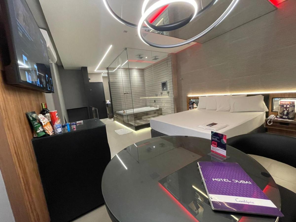 בלו הוריזונטה Motel Dubai Bh (Adults Only) מראה חיצוני תמונה