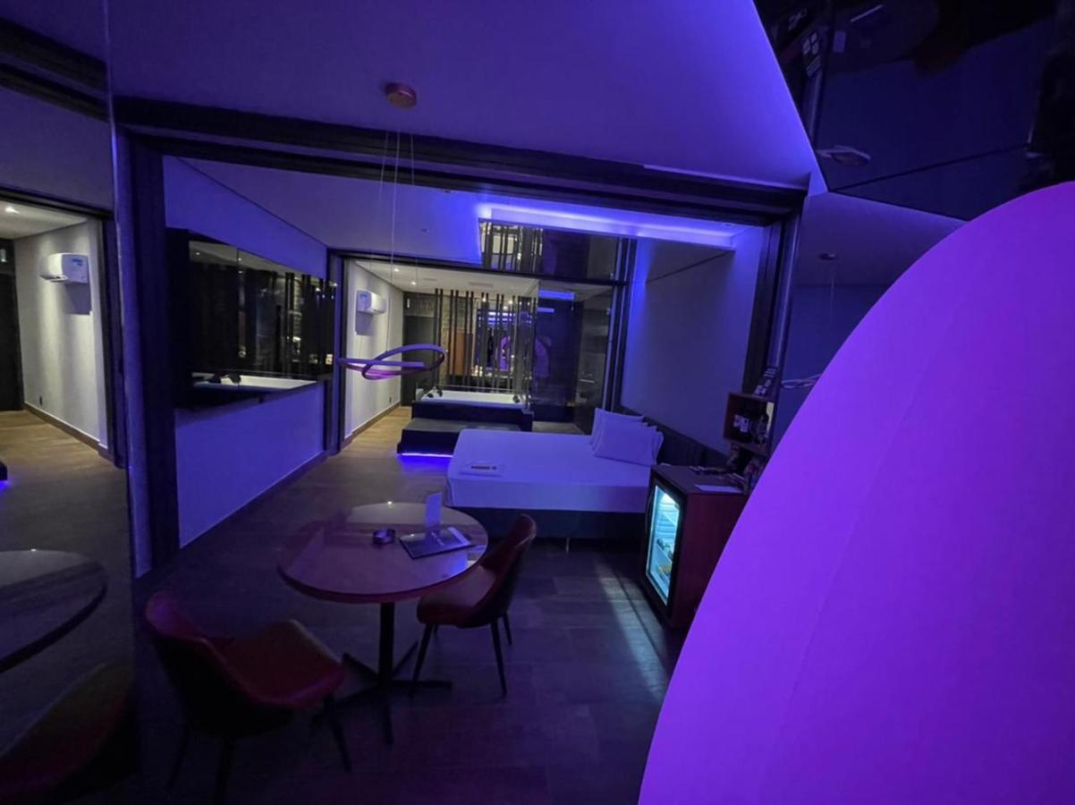 בלו הוריזונטה Motel Dubai Bh (Adults Only) מראה חיצוני תמונה